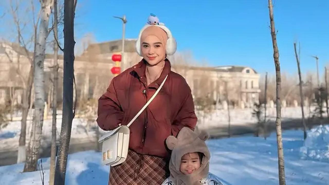 Gaya Modis dan Lucu Anak-Anak Artis saat Libur Musim Dingin di Luar Negeri, Ada Ammena hingga Moana