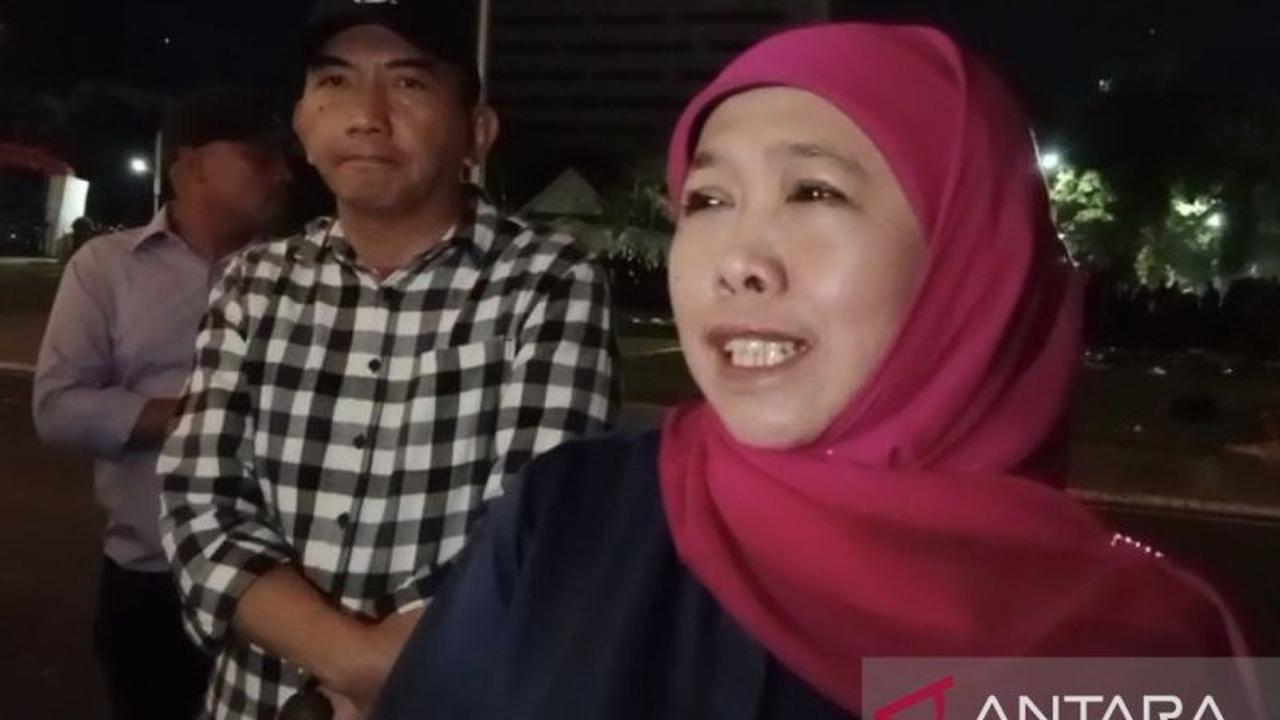 Gubernur Khofifah Turun Tangan Langsung Koordinasi Polrestabes Surabaya: Upaya Pembebasan Massa Aksi dan Pesan Anti-Provokasi