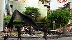 Dua hari pascaserbuan tentara Thailand ke markas Kaus Merah, situasi Kota Bangkok kini relatif aman. Kerugian akibat unjuk rasa yang berlangsung selama dua bulan lebih itu ditaksir mencapai Rp 14 triliun. 