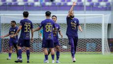 Gol Javlon Guseynov membawa Persita menang dengan skor akhir 2-0. Hasil ini menjadi kemenangan bersejarah bagi Pendekar Cisadane karena untuk pertama kalinya berhasil mengalahkan Borneo FC. (Bola.com/Bagaskara Lazuardi)