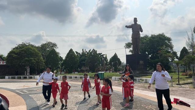 Tugu Soekarno, Palangkaraya