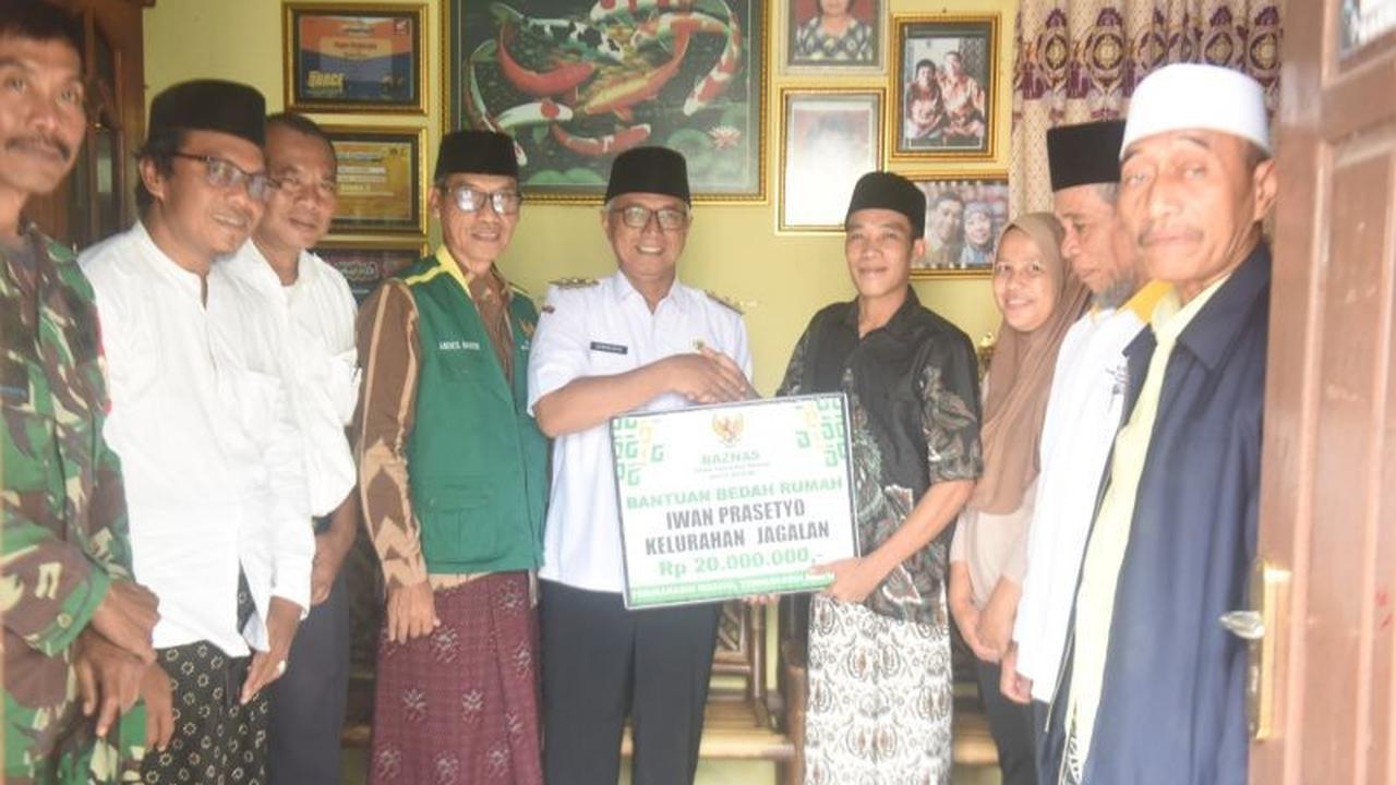 Baznas Kediri Bantu Perbaikan Rumah Warga Kurang Mampu, Wujudkan Hunian Layak