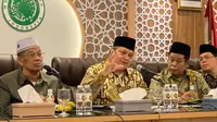 Menteri Koordinator Bidang Perekonomian Airlangga Hartarto memenuhi undangan untuk berkunjung ke kantor Majelis Ulama Indonesia (MUI) di Jakarta, Selasa siang, 11 Oktober 2022.