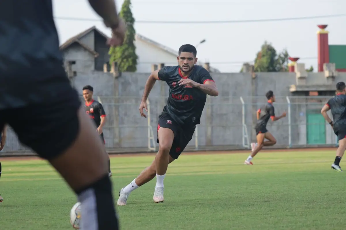 Junior Brandao, Madura United