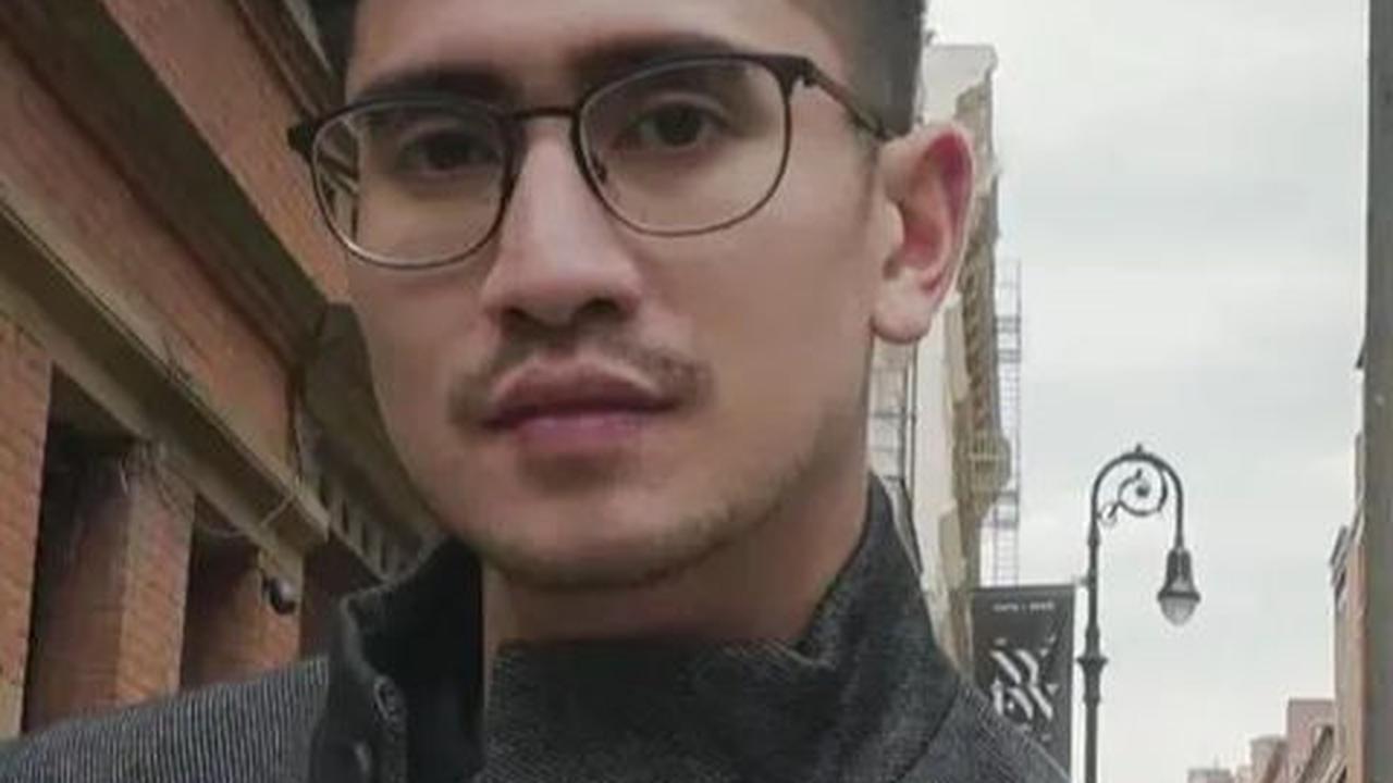 Panggilan ini menandakan peran barunya sebagai anggota dewan yang memiliki tanggung jawab dan peran yang lebih besar dalam dunia politik.