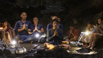 Sinopsis Thirteen Lives, Adaptasi Kisah Nyata Penyelamatan Anak-Anak yang Terjebak di Gua Tham Luang