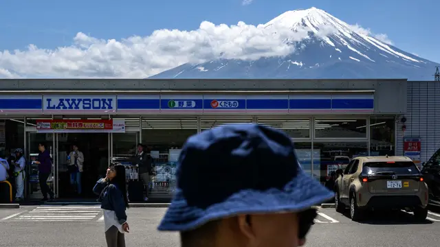 Jepang Pasang Penghalang Pemandangan Gunung Fuji