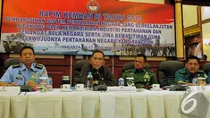 Suasana konferensi pers Rapim Kemhan 2015 di Kantor Kemhan Jakarta, Rabu (17/12/2014). (Liputan6.com/Johan Tallo)