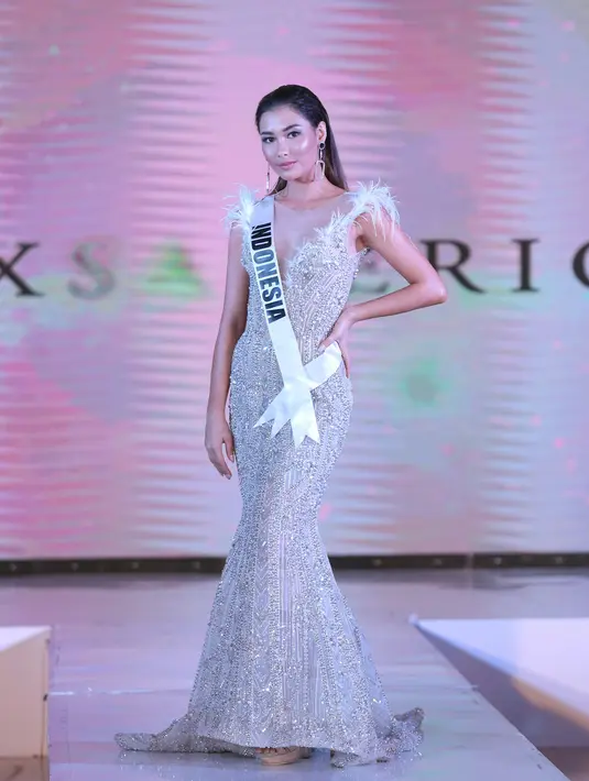 Frederika Alexis Cull -Puteri Indonesia 2019 (Daniel Kampua/Fimela.com)