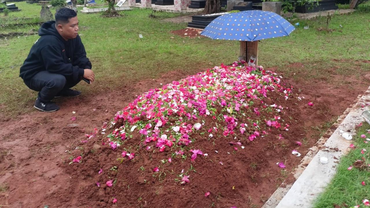 Nenek Penjual Nasi Uduk Disebut Meninggal Bukan karena Antre Gas 3 Kg, Polsek Pamulang Diminta Buka Rekaman CCTV