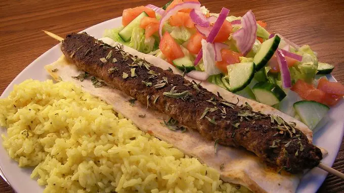 27 Makanan Khas Turki yang Bakal Bikin Kamu Ngiler Seember (1)