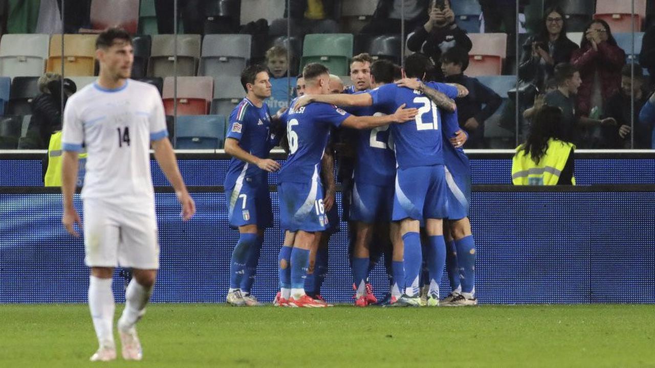 Gokil! Chelsea Ingin Boyong Top Skor Serie A 2024/2025 ke Stamford Bridge