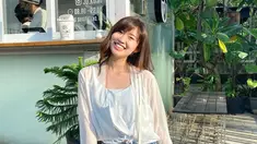 Saat ini Jennifer Hanna eks JKT48 pun jarang terlihat di layar kaca dan memilih untuk lebih aktif di media sosial. Bahkan, penampilan wanita yang saat ini menetap di Sidoarjo, Jawa Timur tersebut terlihat semakin dewasa dan menawan.(Liputan6.com/IG/@hanna.sutiono)