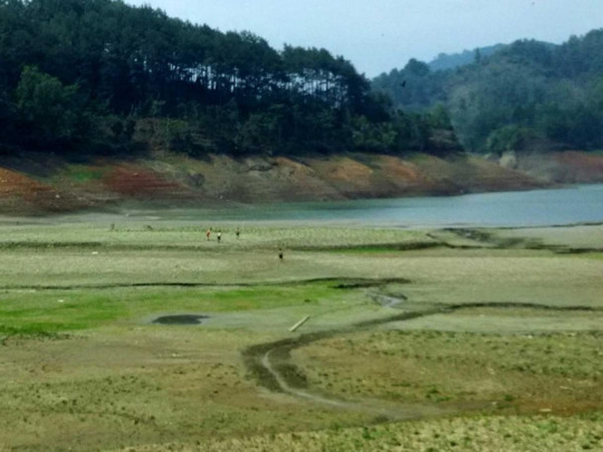 Ini waduk terbesar di Kebumen yang dilanda kekeringan parah
