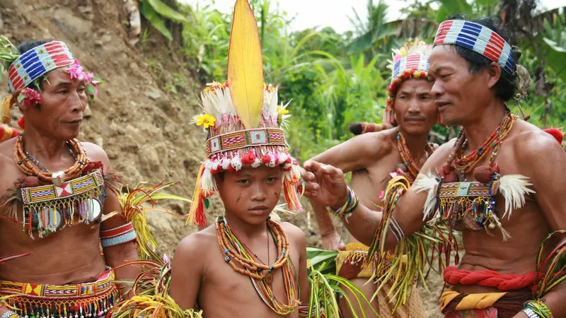 Suku Mentawai, salah satu suku yang hampir punah