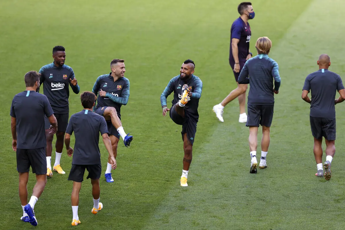 Melihat Lionel Messi Cs Latihan Jelang Hadapi Munchen