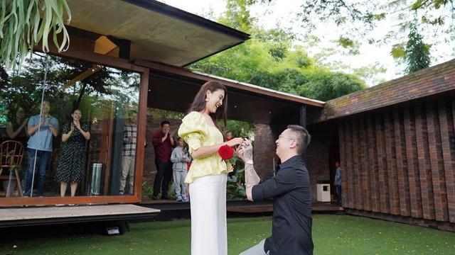 5 Momen Marcella Daryanani 'Anak Langit' Dilamar di Ulang Tahun Ke-22