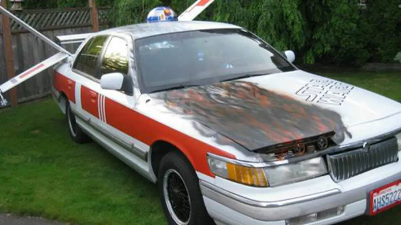 Grand Marquis 1992 Hasil Modifikasi (autoweek)