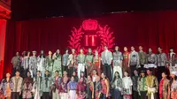 Iwan Tirta SMERTI 2027, Ketika Motif Badak dan Harimau Sumatra Menjadi Bahasa Fashion Batik