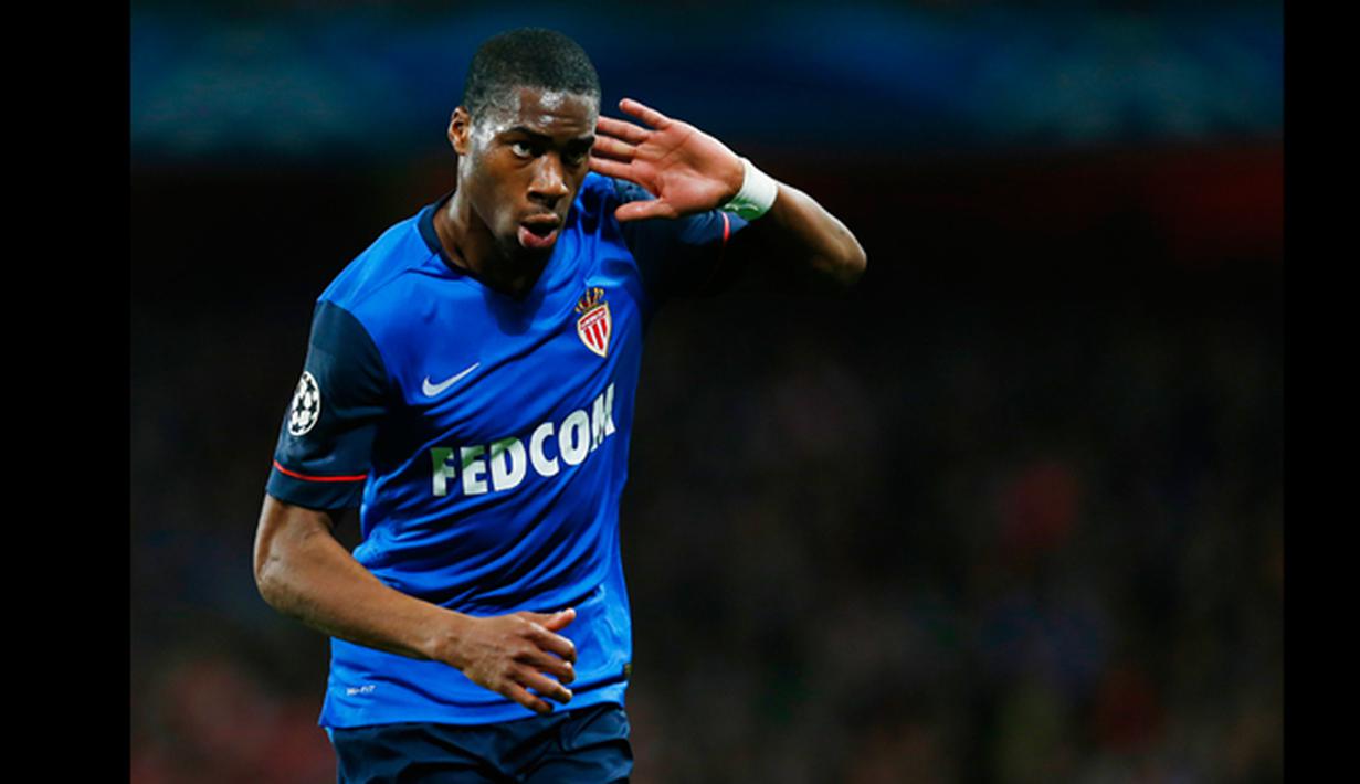 Gelandang AS Monaco, Geoffrey Kondogbia, melakukan selebrasi usai mencetak gol pembuka timnya ke gawang Arsenal di laga 16 besar Liga Champions di Emirates Stadium, London, (25/2/2015). AS Monaco unggul 3-1 atas Arsenal. ( Reuters/Eddie Keogh)