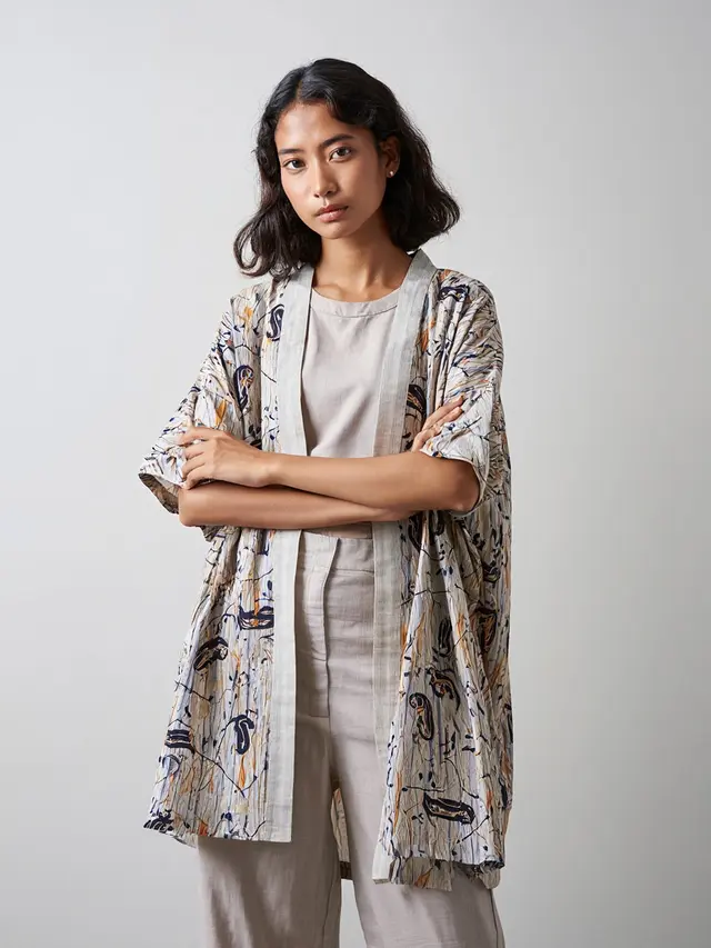 Model Baju Atasan Batik