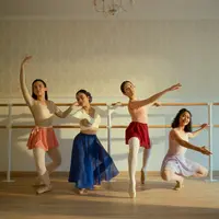 Keseruan ballet di Plié Studios./copyright istimewa