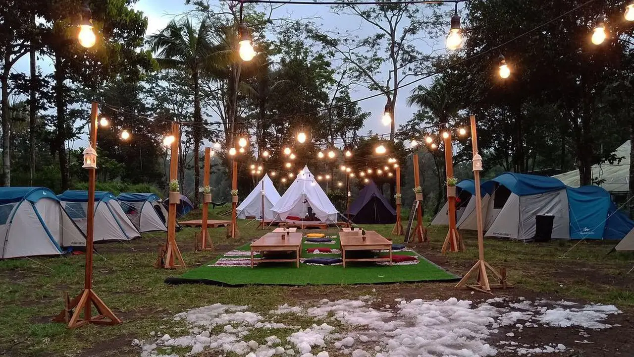 Camping Salju