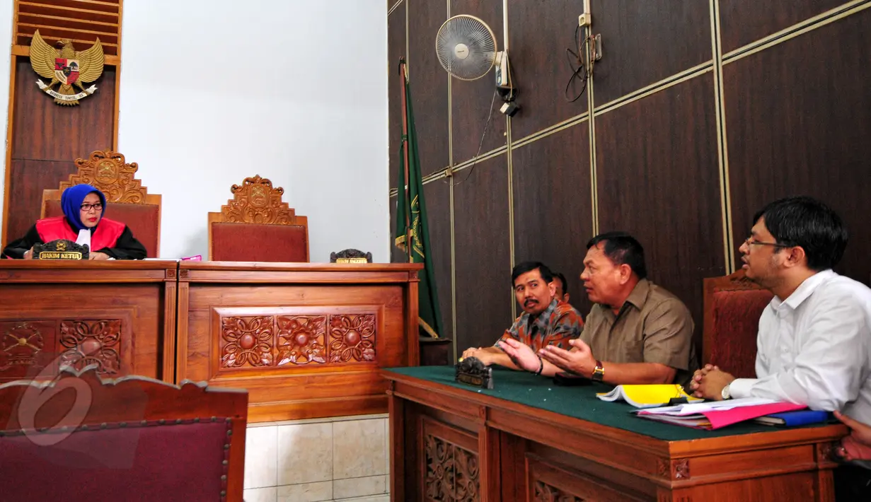 Suasana sidang praperadilan Novel Baswedan di PN Jakarta Selatan, Senin (8/6/2016). Sidang ditunda karena ada berkas permohonan dari pemohon yang perlu direvisi. (Liputan6.com/Yoppy Renato)