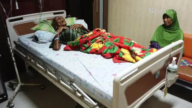 Sodimejo alias Mbah Gotho yang disebut sebagai manusia tertua di dunia, wafat di rumahnya, Dukuh Segaran, Desa Cemeng, Kecamatan Sambungmacan, Kabupaten Sragen, Jawa Tengah, pada Minggu sore, 30 April 2017