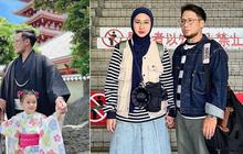 8 Potret Dian Pelangi Berlibur ke Jepang Bersama Suami dan Anak, Gaya Hijabnya Menjadi Sorotan