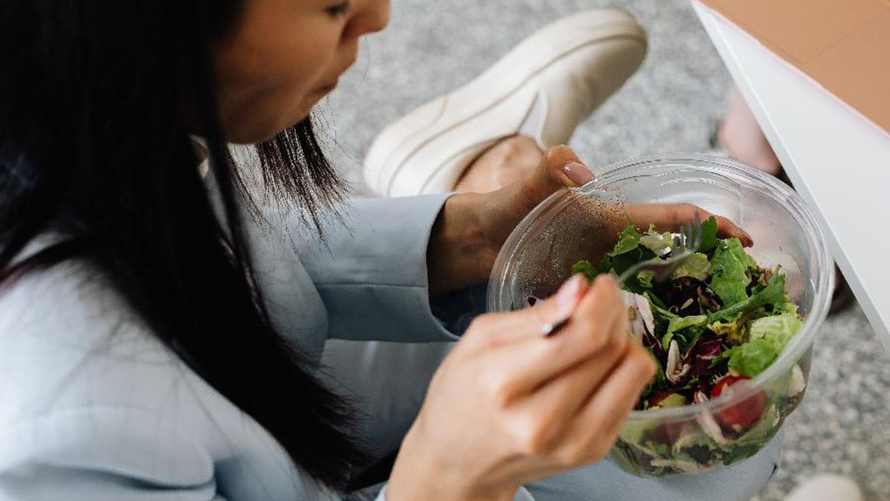 Memakan Sayur
