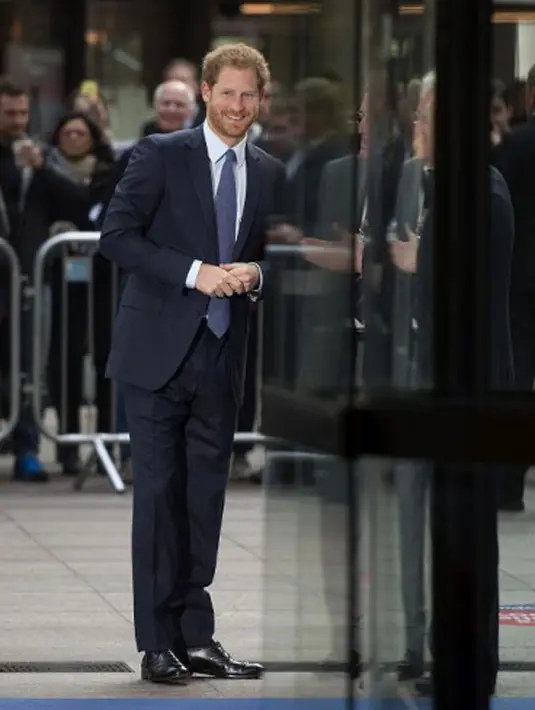 “Ini merupakan kali pertama dia (Meghan) dan Harry berhubungan secara terbuka sebagai pasangan kekasih dan sepertinya mereka menjalin hubungan yang serius,” ucap salah seorang temannya. (AFP/Bintang.com)