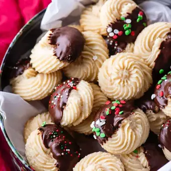 Butter Cookies/copyright instagram/beth_thefirstyea