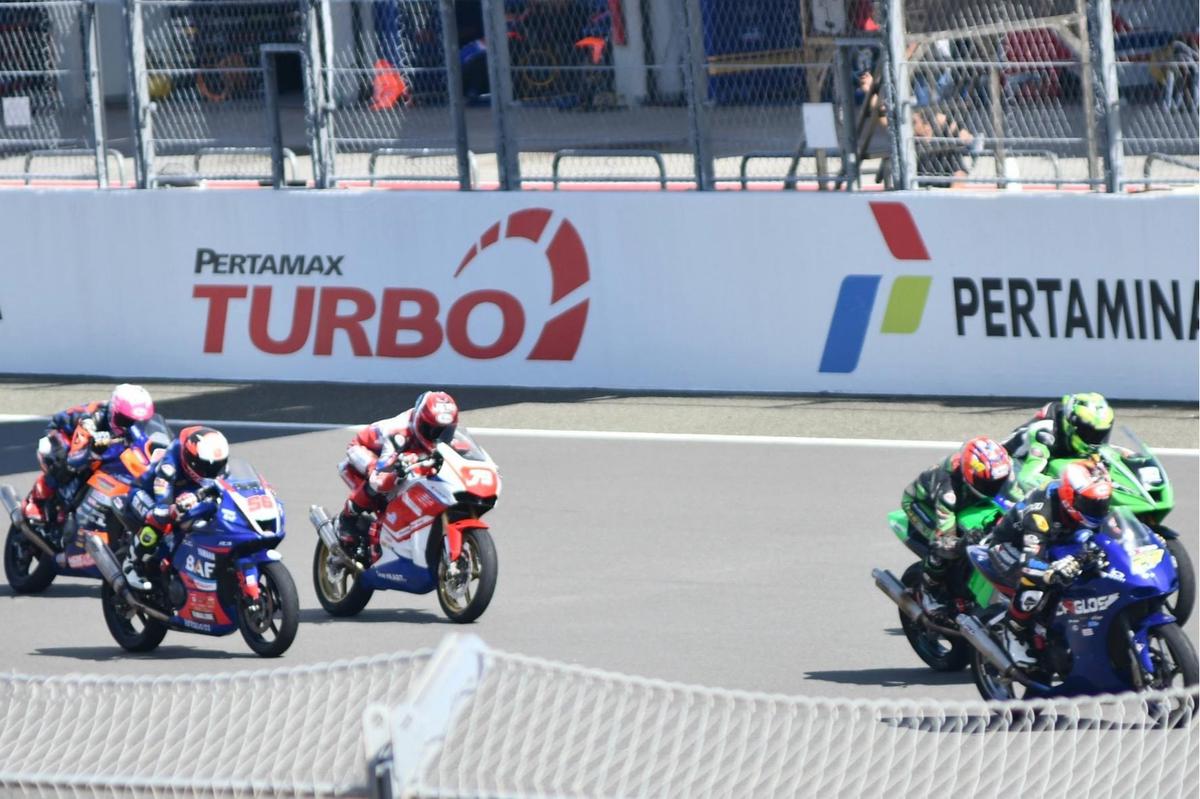 Kejurnas Sportbike Pertamina Mandalika Racing Series 2025 putaran pertama
