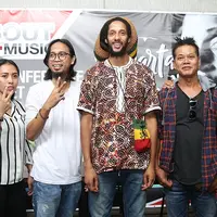 Anak legenda musik reggae Bob Marley, Julian Marley akan menghibur penggemar musik reggae. Konser bertajuk Jakarta Peace Concert  akan digelar di Ecopark Ancol pada 18 November 2017. (Bambang E Ros/Bintang.com)