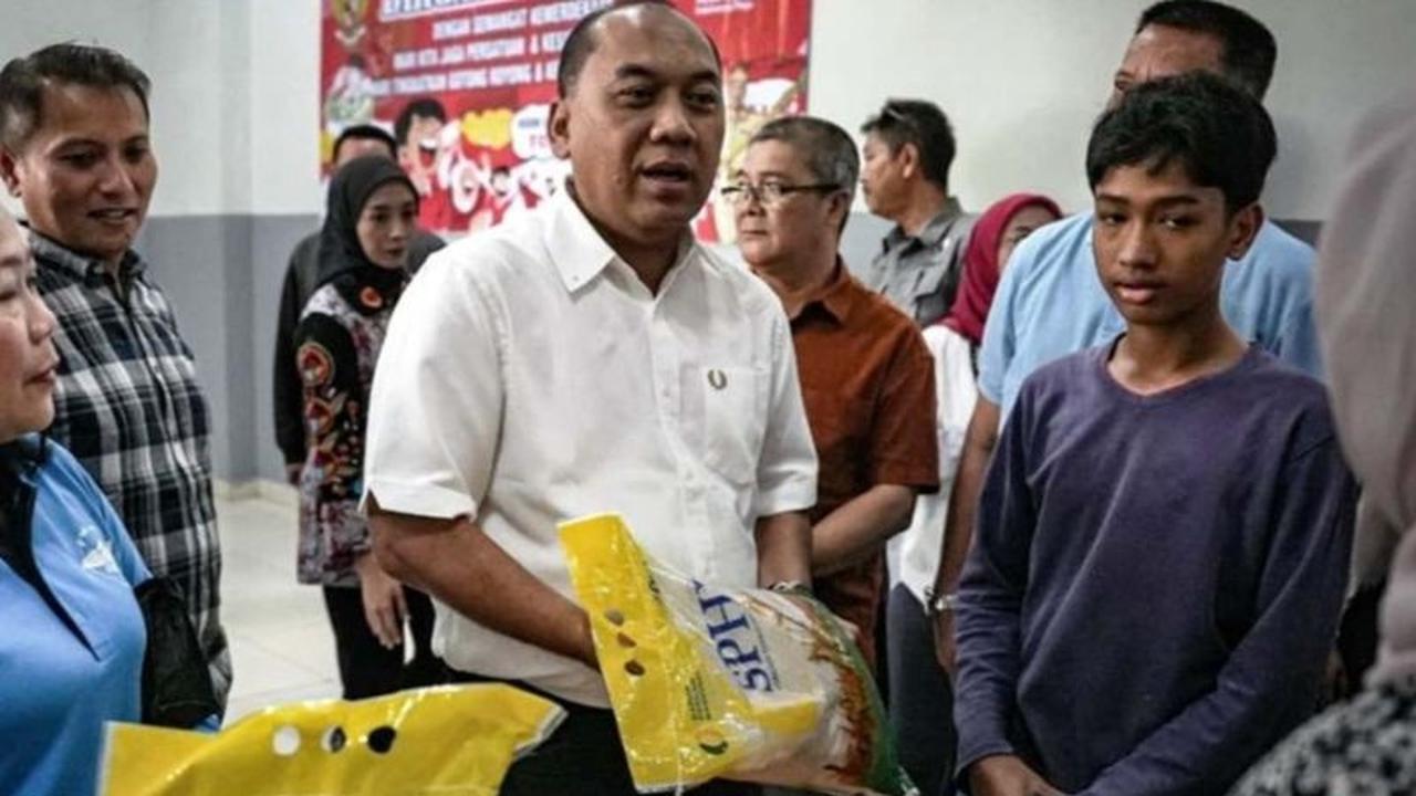 Fakta Unik Gerakan Pangan Murah Jakarta Barat: Ribuan Warga Serbu Beras Murah, Harga Pangan Terjangkau!