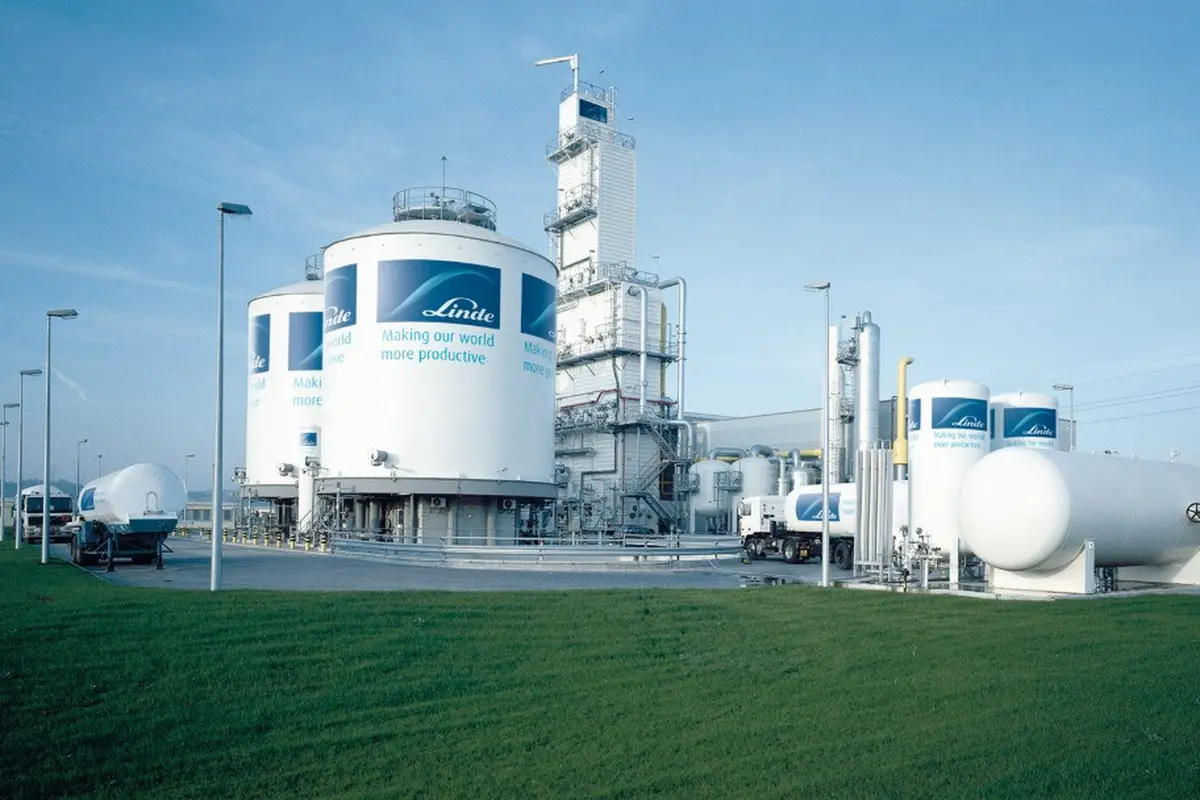 Linde Indonesia hari ini mengumumkan penandatanganan perjanjian kerja sama penyediaan pasokan gas industri dengan kemurnian tinggi untuk PT Freeport Indonesia
