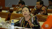 Anggota Komisi X DPR RI Popong Otje Djunjunan setuju usulan tambahan anggaran 50 Milyar untuk Komite Nasional Olimpiade Indonesia (KOI).
