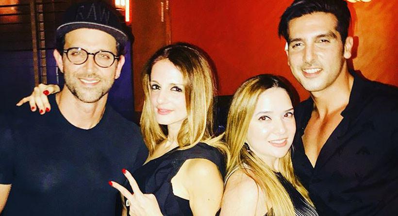 Sussanne Khan terlihat akrab dengan mantan suami, Hrithik Roshan di acara ulang tahunnya yang ke-39. (Instagram)