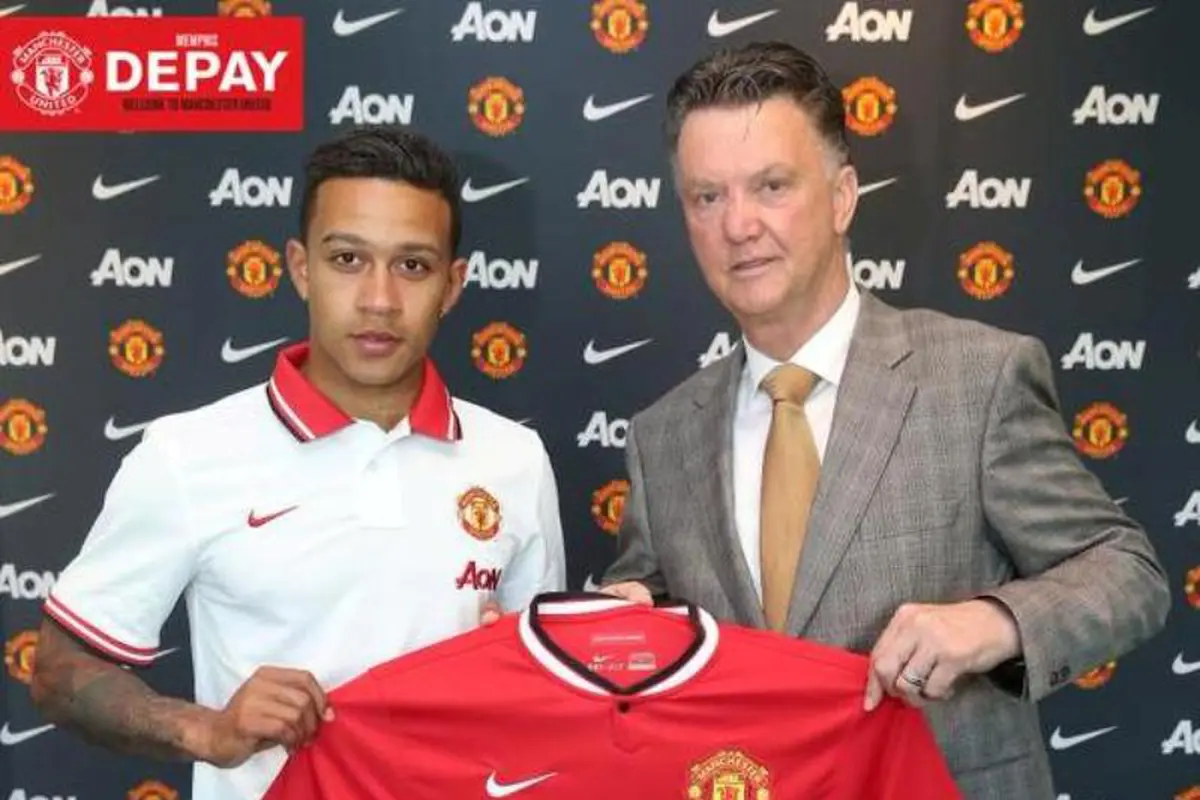 Memphis Depay (Twitter)