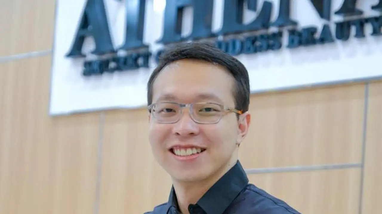 dr. Richard Lee
