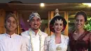 Pernikahan Alexandra Gottardo dan Arif Waworuntu dihadiri sejumlah sahabat yang mengunggah foto-foto pernikahan mereka di akun instagram masing-masing. Alexandra dan Arif pun tampak serasi. (via instagram/@feska)