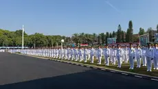 Prabowo ke Lulusan IPDN: Kalau Ragu Ambil Keputusan, Berpihaklah pada Rakyat