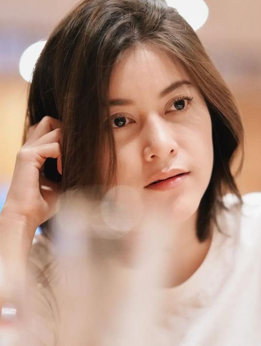 <p>Ingat dengan artis cantik Lidya Pratiwi yang dulu dipenjara 14 tahun?. Lidya Pratiwi divonis majelis hakim lantaran tebukti terlibat pembunuhan pacarnya sendiri. (FOTO: instagram.com/mariaeleanor.official/)</p>