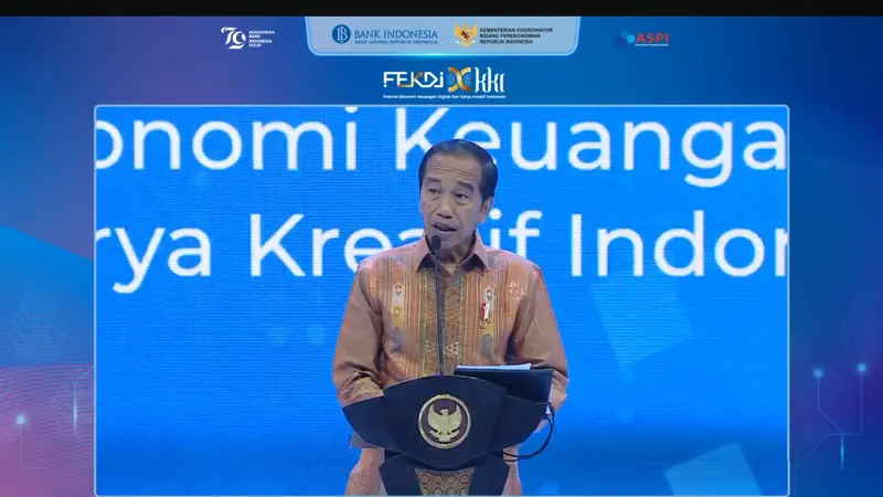 Jokowi: 50% Masyarakat Indonesia Rentan Kena Kejahatan dan Penipuan Digital