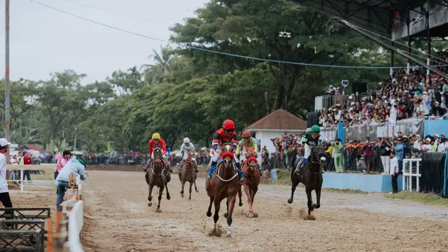 Keseruan Indonesia’s Horse Racing Cup II 2025 Payakumbuh