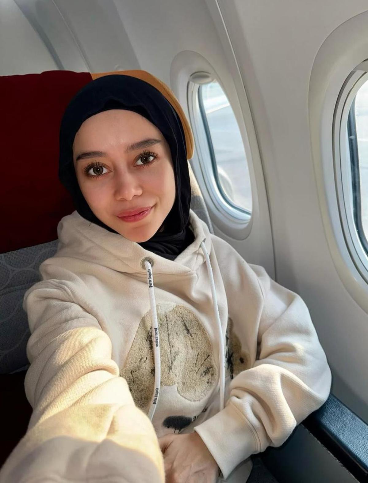 Inspirasi Hijab Lesti Kejora untuk Lebaran 2025 yang Tetap Stylish dan Nyaman