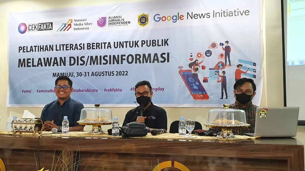 Wilayah Sulawesi Barat melakukan pelatihan literasi berita untuk publik melawan disinformasi dan misinformasi