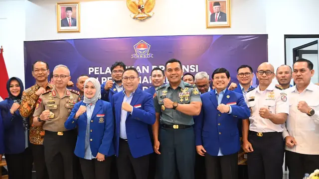 Ketua Umum Himpunan Nelayan Seluruh Indonesia (HNSI) Herman Herry menyatakan siap berkolaborasi dengan pemerintah dalam rangka meningkatkan kesejahteraan dan kemakmuran nelayan di tanah air.