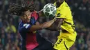 Keunggulan 1-0 Barcelona atas Borussia Dortmund bertahan hingga akhir babak pertama. (LLUIS GENE/AFP)